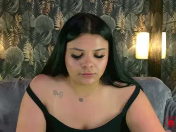 MadyMOAN  live sex cam