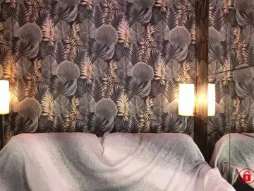 MadyMOAN  live sex cam