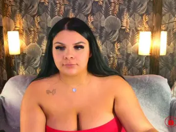 MadyMOAN  live sex cam