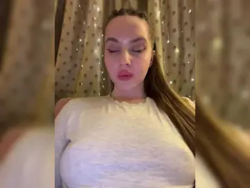 Natalymoodhot  live sex cam