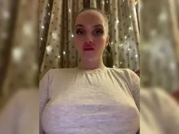 Natalymoodhot  live sex cam