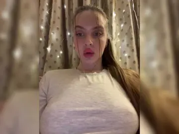 Natalymoodhot  live sex cam