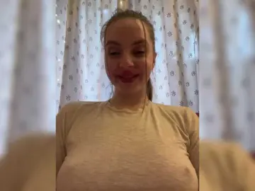 Natalymoodhot  live sex cam
