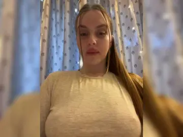Natalymoodhot  live sex cam