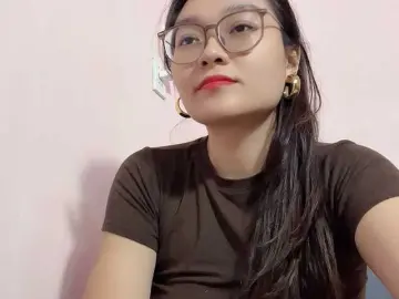 Selena295  live sex cam