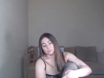 Bigstarxxx  live sex cam