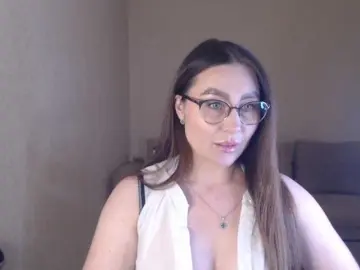 Bigstarxxx  live sex cam