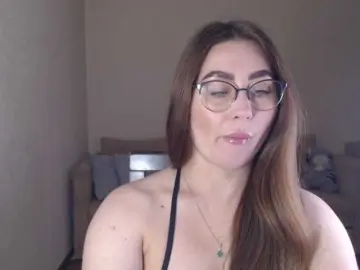 Bigstarxxx  live sex cam