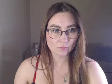 Bigstarxxx  live sex cam