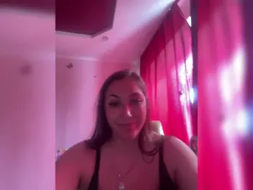 Koshechka1992  live sex cam