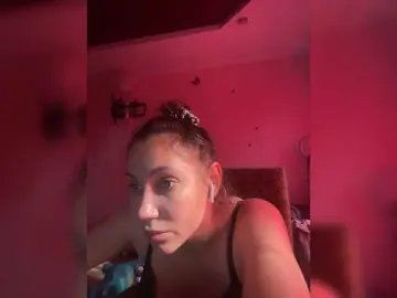 Koshechka1992  live sex cam