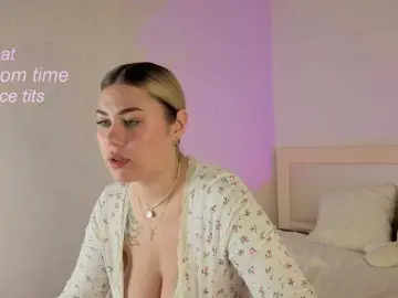 Mirabellashake1  live sex cam