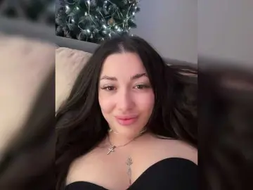 BettyBoom13  live sex cam