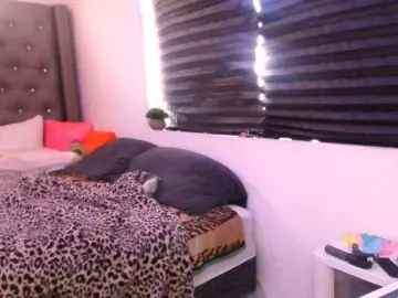 ElyMarie  live sex cam