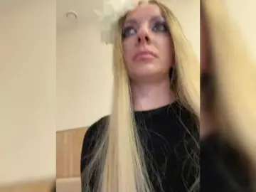 Nasty-tegress  live sex cam