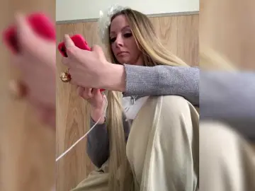 Nasty-tegress  live sex cam