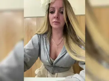 Nasty-tegress  live sex cam