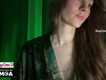 Vvv-lifffe  live sex cam