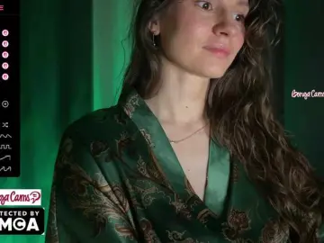 Vvv-lifffe  live sex cam