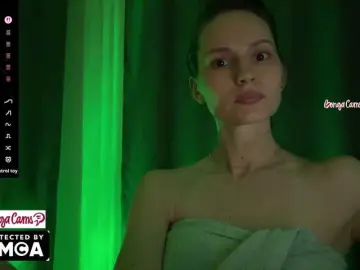 Vvv-lifffe  live sex cam