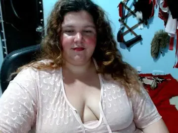 Squirtbbw  live sex cam