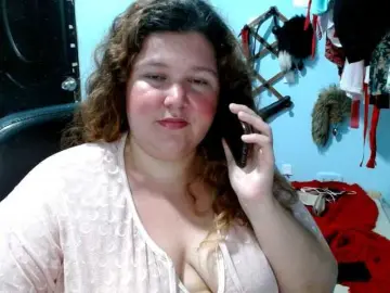 Squirtbbw  live sex cam