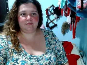 Squirtbbw  live sex cam