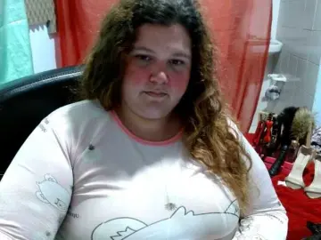 Squirtbbw  live sex cam