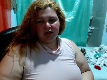 Squirtbbw  live sex cam