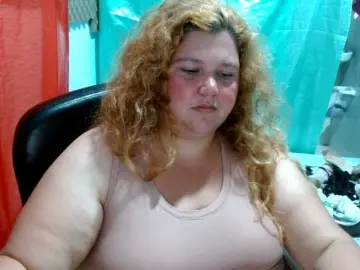 Squirtbbw  live sex cam
