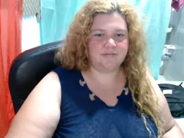 Squirtbbw  live sex cam