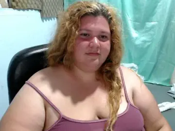 Squirtbbw  live sex cam