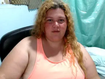 Squirtbbw  live sex cam