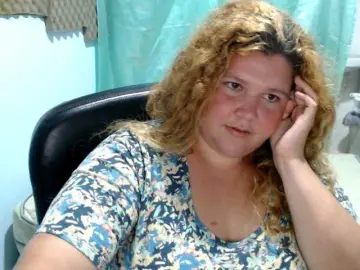 Squirtbbw  live sex cam