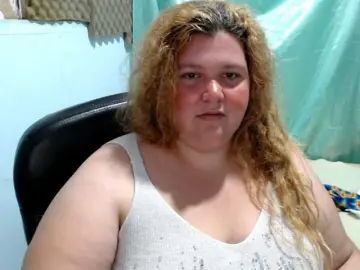 Squirtbbw  live sex cam