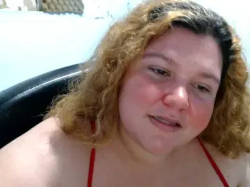 Squirtbbw  live sex cam