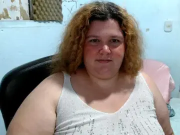 Squirtbbw  live sex cam