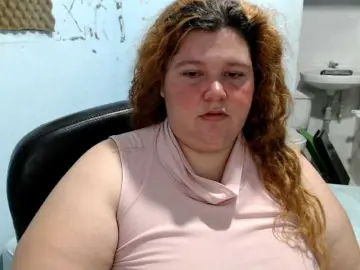 Squirtbbw  live sex cam