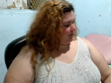 Squirtbbw  live sex cam