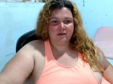 Squirtbbw  live sex cam