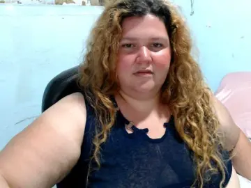 Squirtbbw  live sex cam