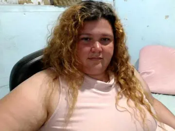 Squirtbbw  live sex cam