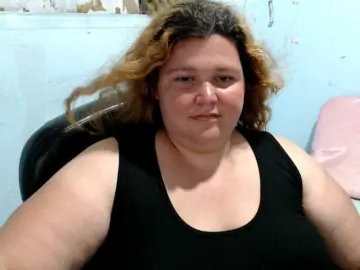 Squirtbbw  live sex cam
