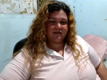Squirtbbw  live sex cam