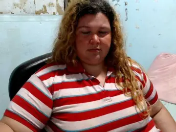 Squirtbbw  live sex cam