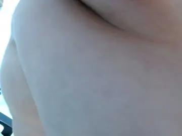 Squirtbbw  live sex cam