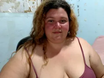 Squirtbbw  live sex cam