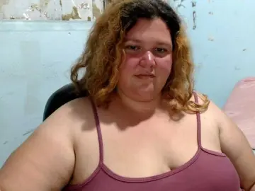 Squirtbbw  live sex cam