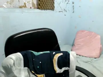Squirtbbw  live sex cam