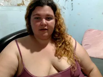 Squirtbbw  live sex cam